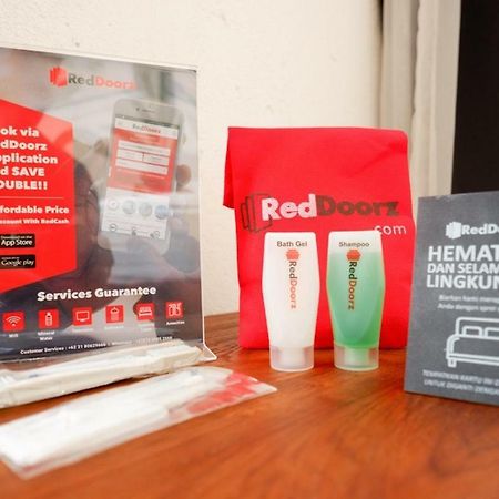 Reddoorz @ Jalan Raya Semat Canggu Hostel Bali Luaran gambar